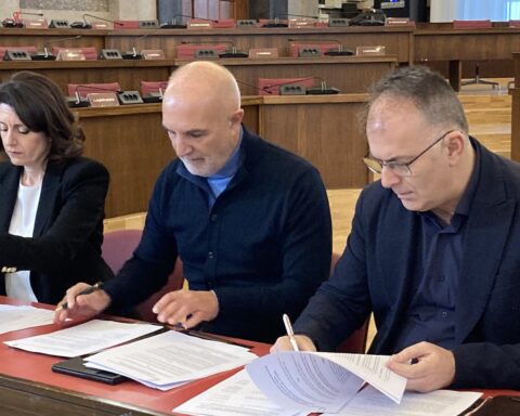 masci de martinis e trulli firmano unificazione servizi nuova pescara