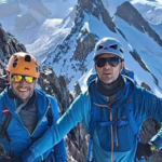 Era il 22 dicembre. Nonostante le chiamate, i soccorsi riuscirono a raggiungerli soltanto cinque giorni dopo, il 27 dicembre, a causa delle condizioni meteo estreme. I due alpinisti persero la vita nella bufera sul Gran Sasso