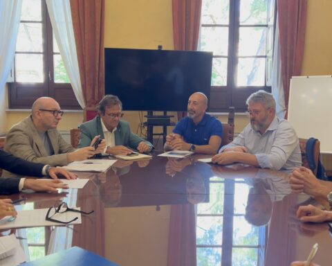 riunione in provincia per discutere sulla gestione degli o'bellx che passeranno al comune di pietracamela
