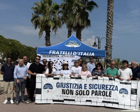 Presentati i provvedimenti del governo: più tutele per le forze dell’ordine, stretta sui “ladri di case” e pene più dure per chi truffa i fragili
