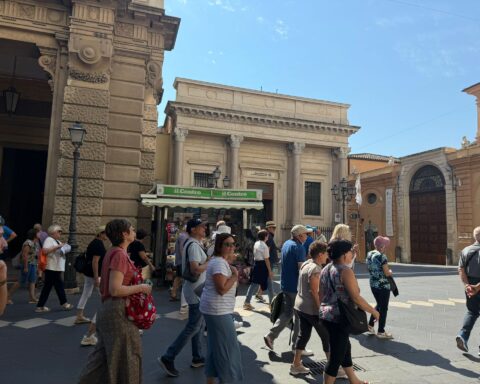 LA CITTà DI CHIETI PRESA D'ASSALTO DAI TURISTI PER FERRAGOSTO