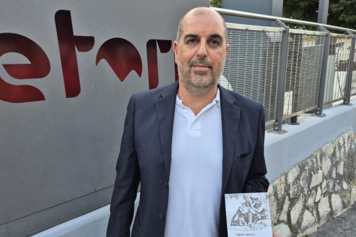 L'AUTORE DEL LIBRO PAPè CHE VERRà PRESENTATO A PRETORO