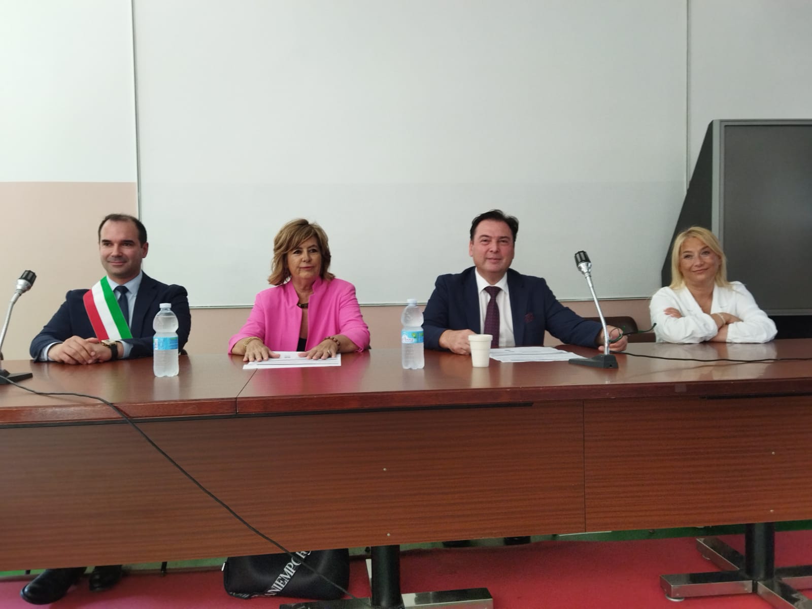 L'INCONTRO CHE SI è TENUTO ALL'OSPEDALE DI ORTONA TRA L'ASSESSORE VERI' IL DG PALMIERI E IL SINDACO DI NARDO