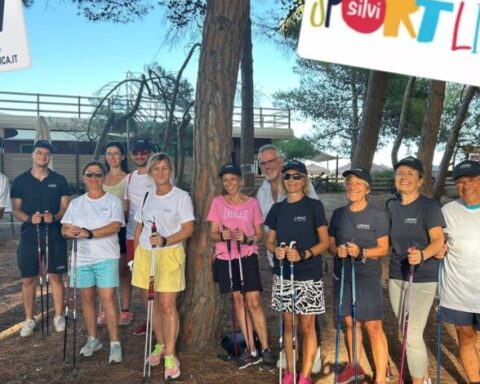 Si parte alle 17 in piazza dei Pini, poi passeggiata ecologica con raccolta rifiuti e Open Day di Stand Up Paddle al Lido Iris