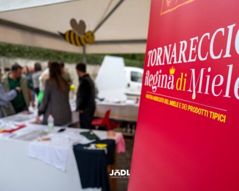 Aperte le iscrizioni per la partecipazione all’evento Tornareccio Regina di Miele “025