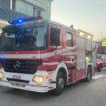 Una coppia e i tre figli sono usciti illesi. Nella casa c'era un impianto alimentato tramite un tubo in gomma collegato all'impianto di gas metano