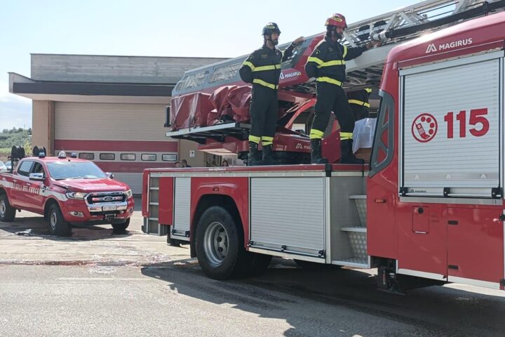 Funerali partecipati e commossi per il coordinatore scomparso a 57 anni: colleghi e istituzioni riuniti per ricordarne dedizione, professionalità e umanità