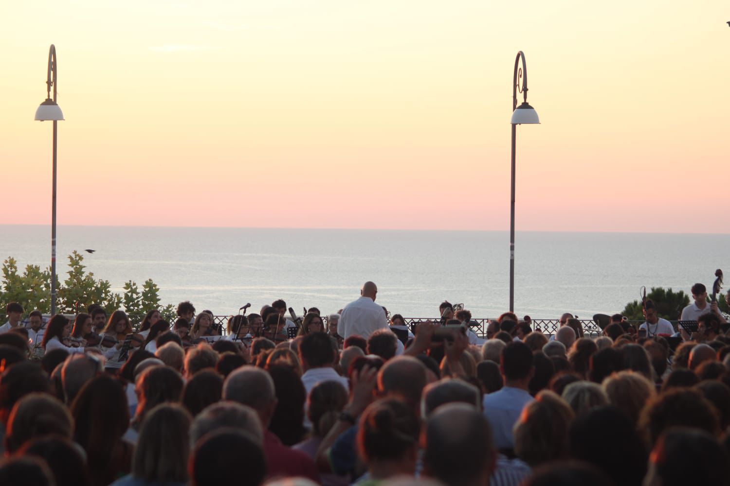 un'edizione passata del concerto all'alba di ortona