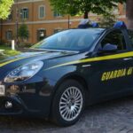 La guardia di Finanza di Padova ha eseguito una confisca di beni per 4.762.261 euro nei confronti di 4 imprenditori agricoli padovani condannati per aver ideato un sistema di frode ai danni dell'Ue. Coinvolta anche un’azienda agricola dell'Aquila