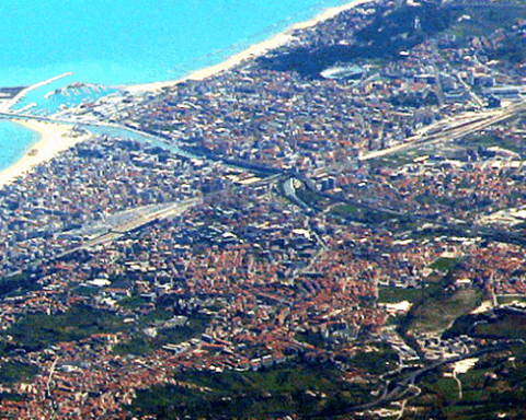 una veduta dall'alto di pescara