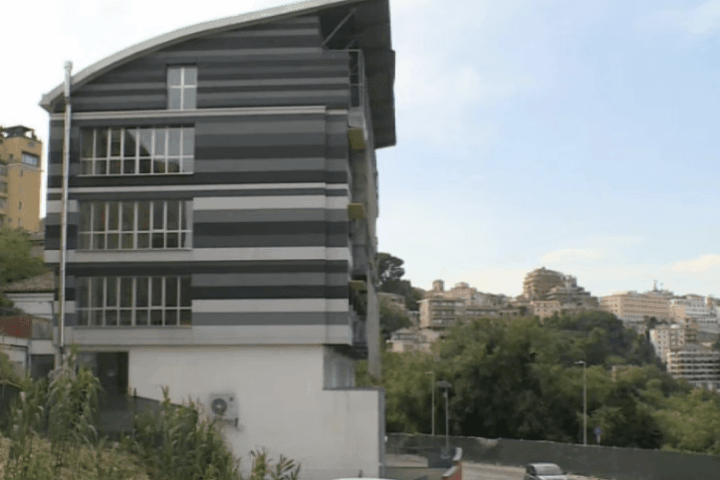 lo studentato di chieti, di proprietà dell'Agter, al centro della polemica