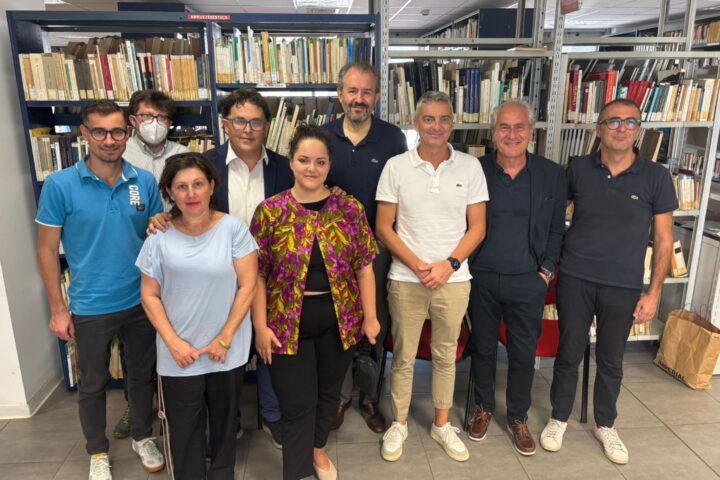 Pescara, Blasioli (Pd) denuncia la chiusura di due biblioteche: “Colpo mortale per la città”