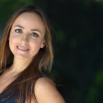 Camila Raznovich, conduttrice di “Kilimangiaro on the road”, protagonista della nuova stagione del programma di Rai3. Nelle prime due puntate guiderà i telespettatori alla scoperta dell’Abruzzo.