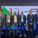 La delegazione aquilana all’Expo 2025 di Osaka durante la “Italian Week” al Padiglione Italia, con la presentazione del progetto Cte Sicura. Un momento della partecipazione istituzionale dedicata all’innovazione post-sisma