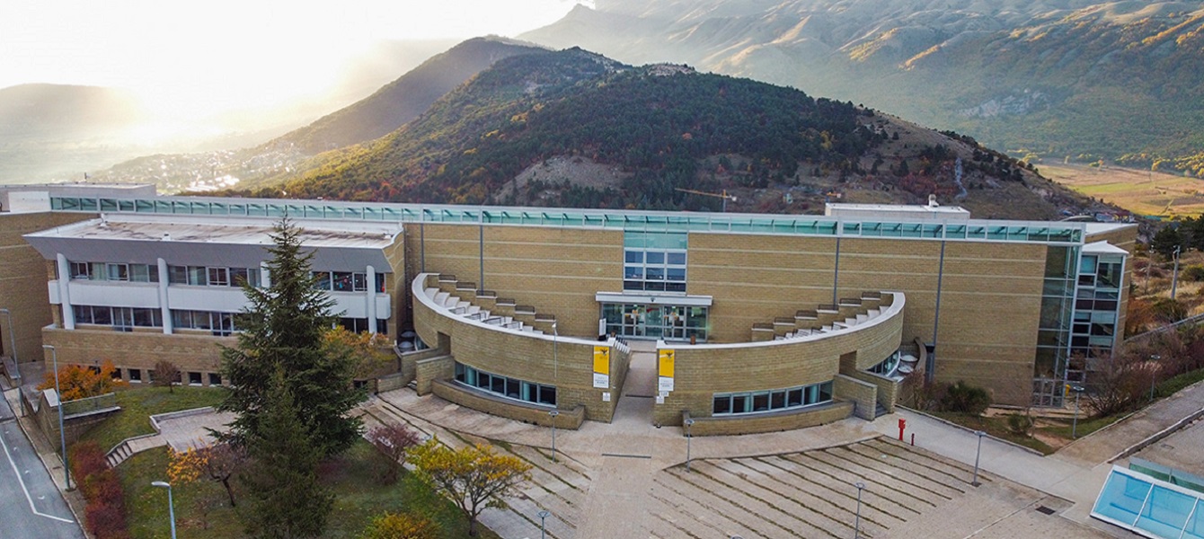 L’Università dell’Aquila, dove sono state presentate la maggior parte delle richieste di nuovi posti letto con il bando Pnrr. Nel capoluogo abruzzese le candidature ammontano a 1.521, su un totale regionale di 2.033