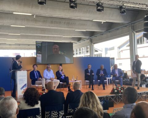 Pescara, dieci anni di TUA tra bilanci e progetti: “Filovia best practice europea”