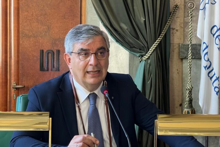 A14, il senatore PD Luciano D’Alfonso interviene sui problemi di percorrenza dell’autostrada nel tratto abruzzese
