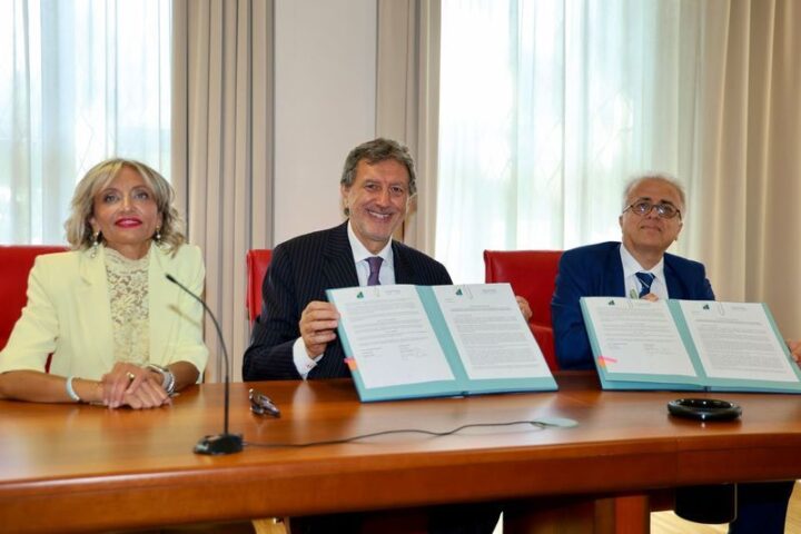 Regione Abruzzo e Formez firmano accordo quadro per gestione fondi