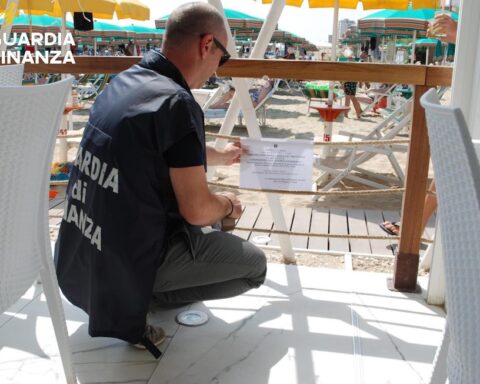 bancarotta stabilimento balneare