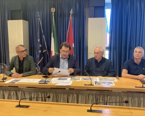 consiglieri del pd sul dragaggio a Pescara