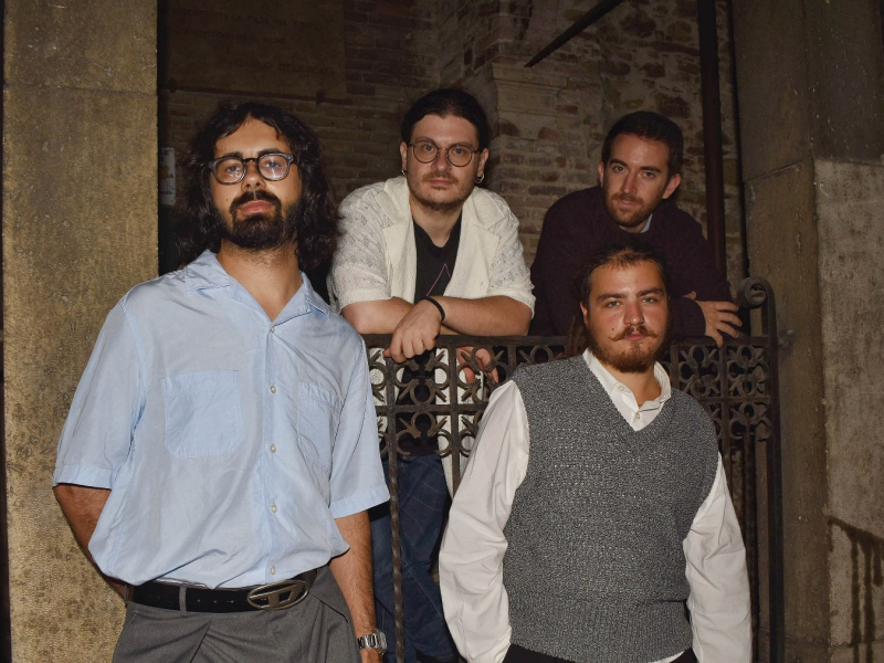 Il progetto ideato da Angelo Di Nicola e curato da Francesco Sbraccia rende omaggio all’artista con un album e un vinile in edizione limitata, sostenuto da Comune, Provincia, Fondazione Tercas e Consorzio Bim