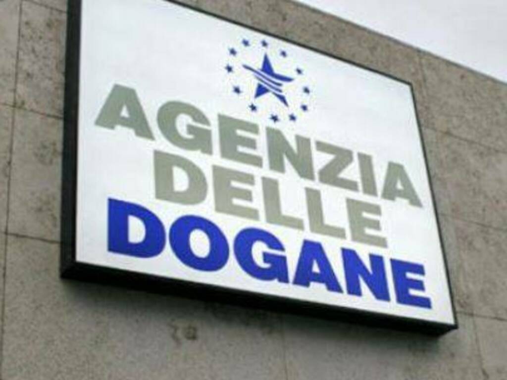 L’Aquila, opposizione all’attacco sullo spostamento dell’agenzia delle dogane