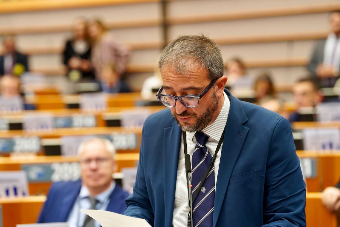 Il sindaco dell’Aquila, Pierluigi Biondi, intervento a Bruxelles sul tema della restanza