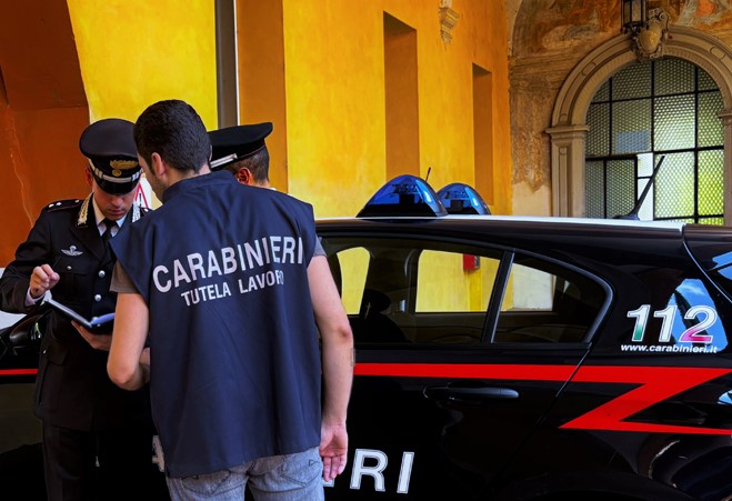 Verifiche in tutta la provincia tra sicurezza, lavoro nero e truffe ai danni dello Stato: emerse irregolarità in due infortuni e casi di percezione indebita di indennità