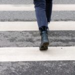 La Polizia Locale di Teramo ha ricostruito l’incidente e denunciato la donna per omissione di soccorso e lesioni personali. Il plauso del Sindaco D'Alberto