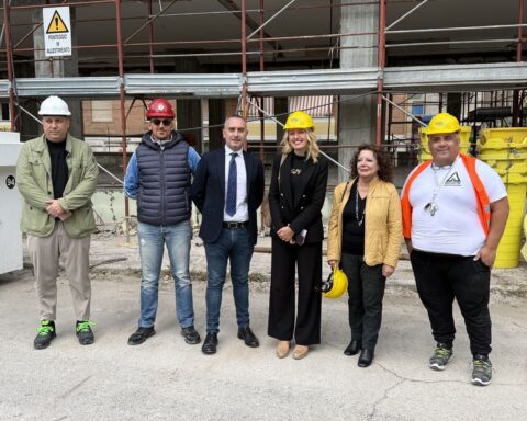 Pescara, ripresi i lavori alla scuola Michetti