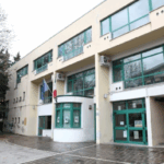 Liceo Marconi di Pescara evacuato per lancio sostanza urticante