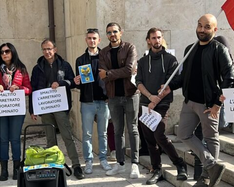 Manifestazione precari giustizia Pescara