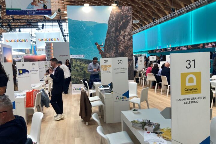 Lo stand dell’Abruzzo alla TTG di Rimini, fiera del turismo