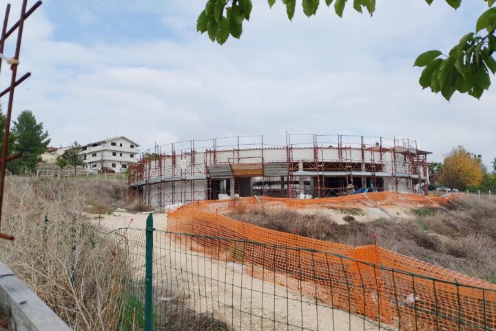 cantiere asilo nido manoppello riparcobaia
