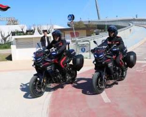 carabinieri in moto pescara