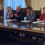 conferenza stampa sul servizio di mensa scolastica a pescara