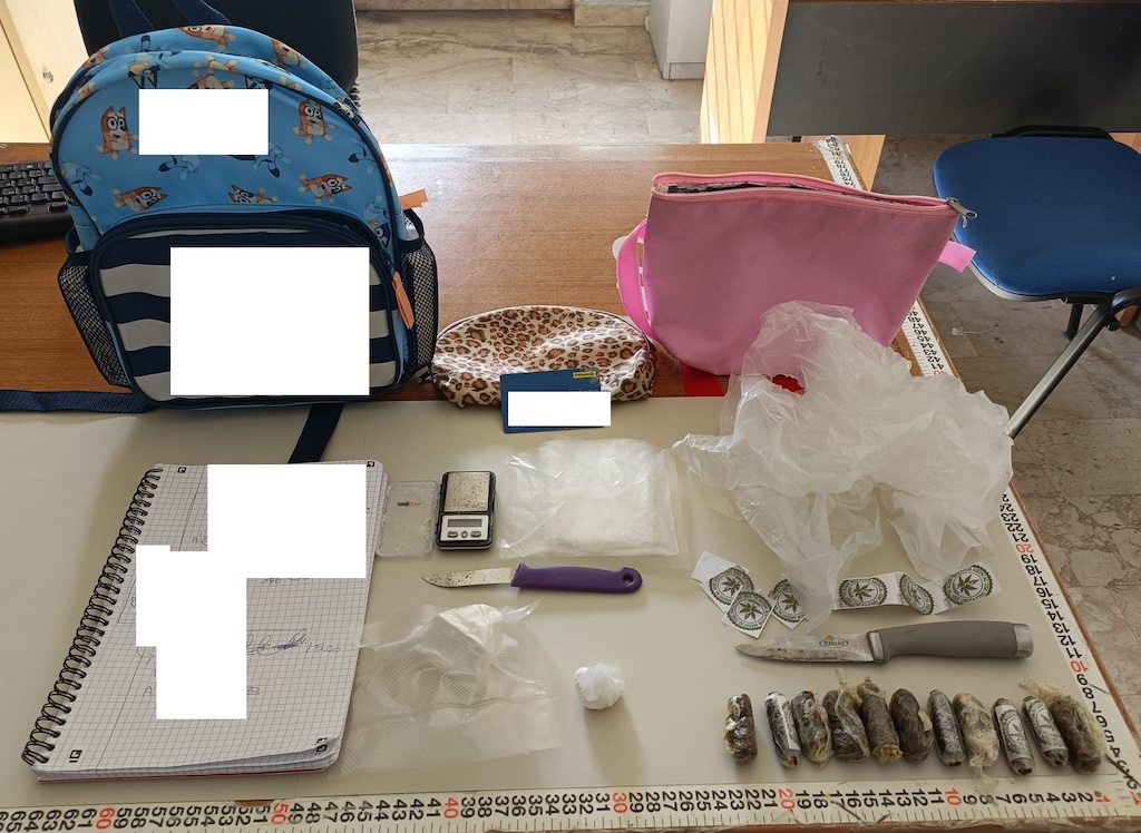 Montesilvano: arrestato 30enne ai domiciliari con droga nascosta in casa