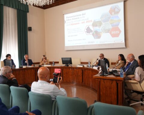 Presentato il libro bianco sulle infrastrutture abruzzesi