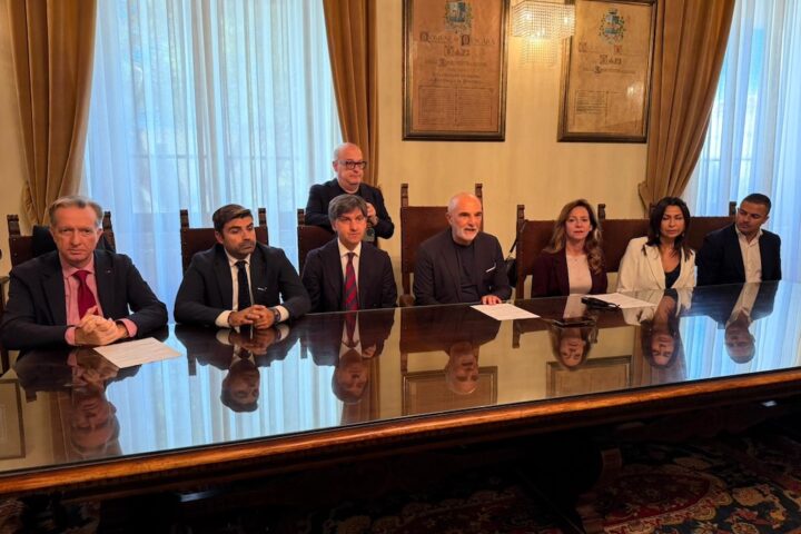 pescara conferenza stampa sul turismo