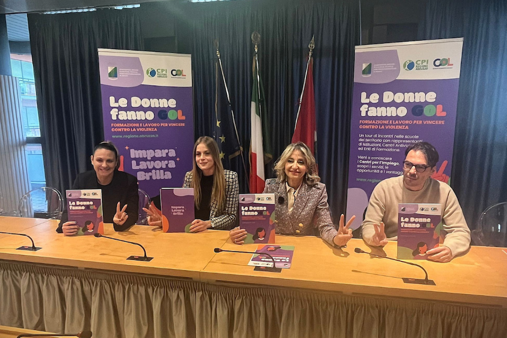 MAGNACCA - LE DONNE FANNO GOL