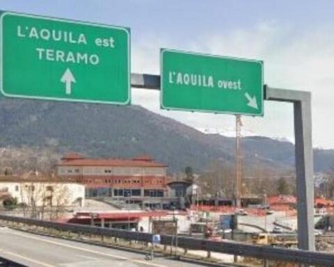 Il tratto urbano dell’autostrada A24 tra i caselli L’Aquila Est e L’Aquila Ovest, per il quale è stata prorogata al 2026 l’esenzione dal pagamento del pedaggio