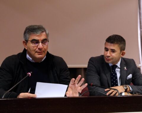 Luciano D’Alfonso e Silvio Paolucci (Pd) attaccano la Giunta Marsilio sul disavanzo sanitario