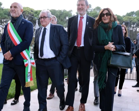 Marsilioe la ministra Santanchè all'aurum per gli Stati Generali del Turismo