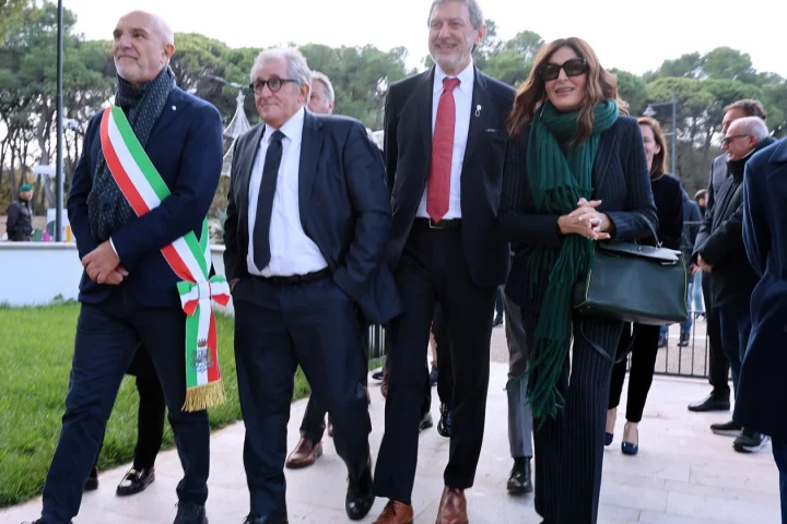 Marsilioe la ministra Santanchè all'aurum per gli Stati Generali del Turismo