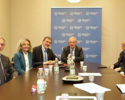 Mimit, presentato distretto aerospazio Abruzzo