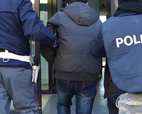 criminalità arresto polizia