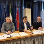 conferenza stampa del PD sugli aumenti dei parcheggi a pagamento a pescara