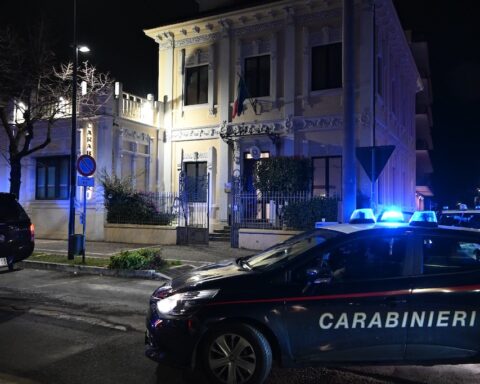 smantellata dai Carabinieri di Pescara una banda