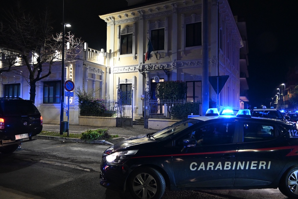 smantellata dai Carabinieri di Pescara una banda