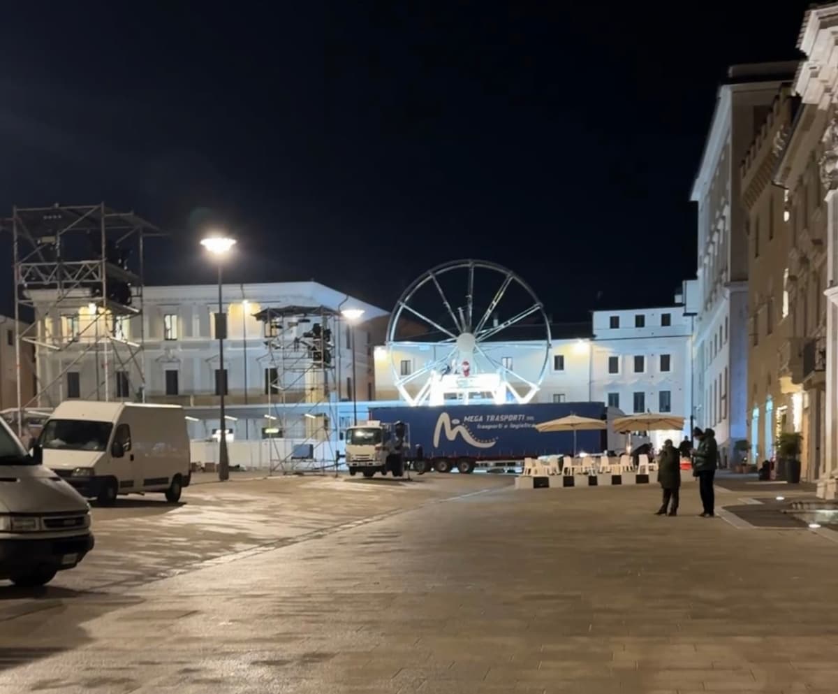 Albero natale Piazza Duomo